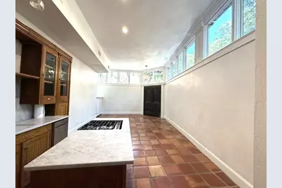 31 Melrose St #28, Boston, MA 02116 - Photo 4