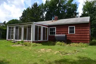 31 Winslow Ave, Leicester, MA 01524 - Photo 4