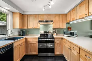50 Mill Pond, North Andover, MA 01845 - Photo 16