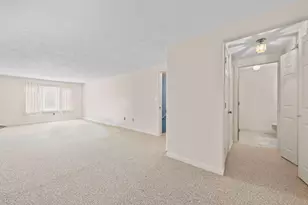 205 Comfort St, Bridgewater, MA 02324 - Photo 14
