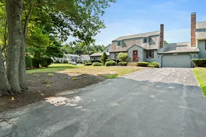 205 Comfort St #205, Bridgewater, MA 02324 - Photo 2