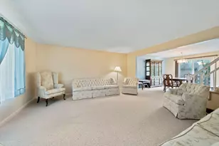 205 Comfort St, Bridgewater, MA 02324 - Photo 10