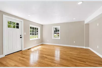 40 Nonquit St, Worcester, MA 01604 - Photo 8