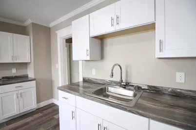 19-21 Thomas Ave, Holyoke, MA 01040 - Photo 4