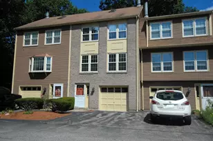 98 Heritage Dr, Tewksbury, MA 01876 - Photo 2