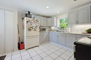 485 Mendon Rd, Attleboro, MA 02703 - Photo 12