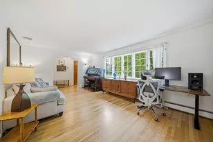 8 Brown Rd, Lexington, MA 02420 - Photo 4