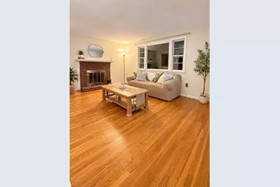 15 Carriage Dr, Chelmsford, MA 01824 - Photo 4