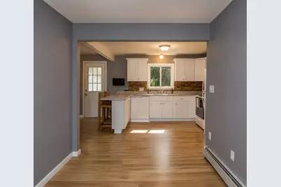 52 Cottage, Enfield, CT 06082 - Photo 8