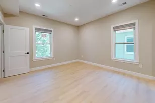 231 Highland Ave, Somerville, MA 02143 - Photo 12