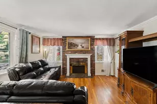 560 Worcester St, Wellesley, MA 02481 - Photo 4