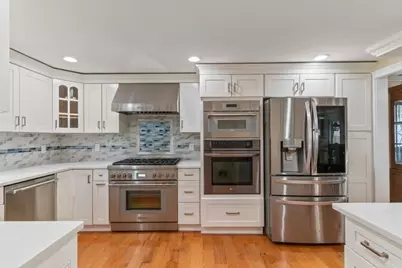 560 Worcester St, Wellesley, MA 02481 - Photo 14