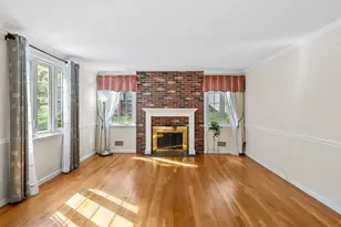 560 Worcester St, Wellesley, MA 02481 - Photo 10