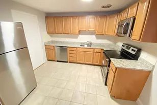 222 Babcock St, Brookline, MA 02446 - Photo 4