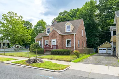 51 David St, Springfield, MA 01104 - Photo 2