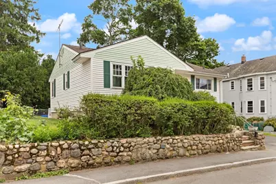 35 Northend Avenue, Salem, MA 01970 - Photo 4