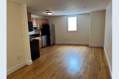 144 Washington St #3, Peabody, MA 01960 - Photo 2