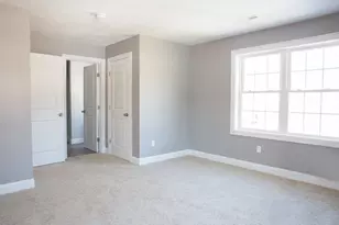 22 New York St, Worcester, MA 01603 - Photo 10