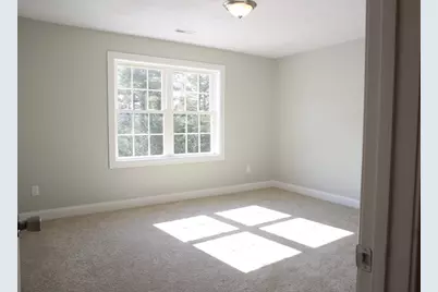 22 New York Street, Worcester, MA 01603 - Photo 12