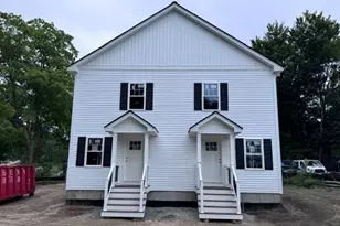 22 New York St, Worcester, MA 01603 - Photo 2