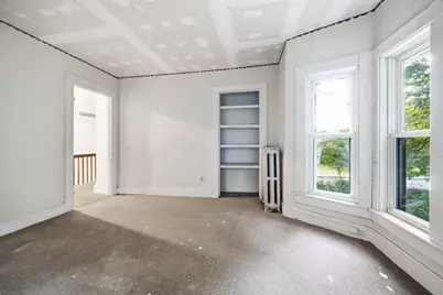 219 Montvale, Woburn, MA 01801 - Photo 32