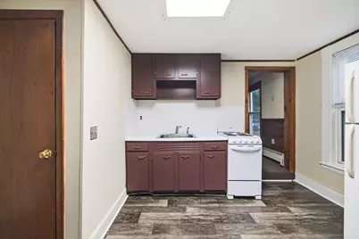 219 Montvale, Woburn, MA 01801 - Photo 14