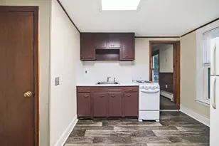 219 Montvale, Woburn, MA 01801 - Photo 14