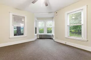 219 Montvale, Woburn, MA 01801 - Photo 10