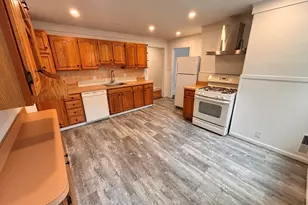 10 Stickney Ave, Somerville, MA 02145 - Photo 2