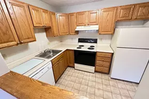 288 Grove St, Newton, MA 02466 - Photo 2