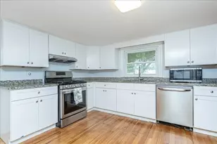 946 Bay Rd, Hamilton, MA 01982 - Photo 8
