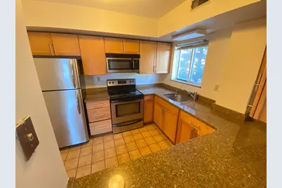 345 Franklin Street #302, Cambridge, MA 02139 - Photo 2