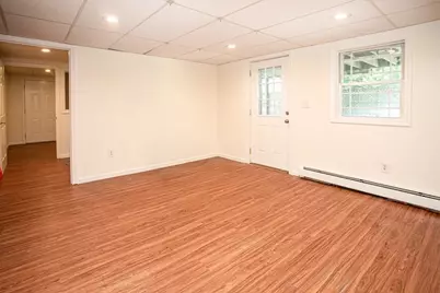 511 Old Fall River Rd, Dartmouth, MA 02747 - Photo 42