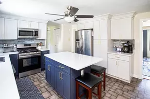 511 Old Fall River Rd, Dartmouth, MA 02747 - Photo 14