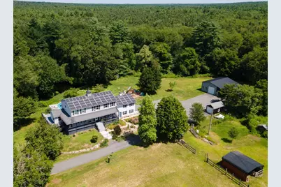 511 Old Fall River Rd, Dartmouth, MA 02747 - Photo 1