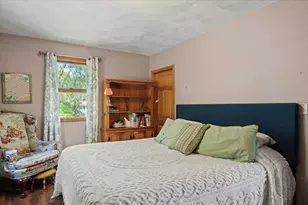 212 Grove St, Clinton, MA 01510 - Photo 10