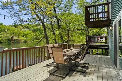 212 Grove St, Clinton, MA 01510 - Photo 22
