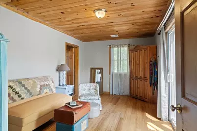 212 Grove St, Clinton, MA 01510 - Photo 14