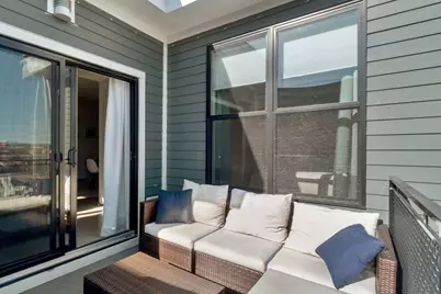 345 D St #13, Boston, MA 02127 - Photo 12
