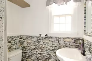 1617 Plumtree Rd, Springfield, MA 01119 - Photo 22