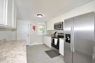 1617 Plumtree Rd, Springfield, MA 01119 - Photo 12