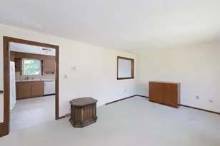 10 Chester Rd, Billerica, MA 01821 - Photo 16