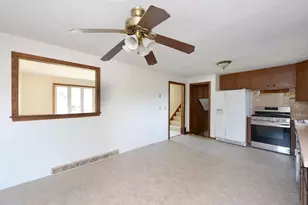 10 Chester Rd, Billerica, MA 01821 - Photo 20
