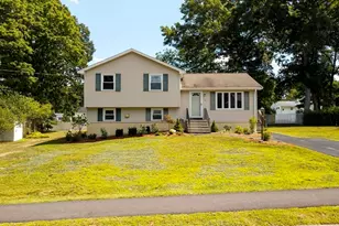 10 Chester Rd, Billerica, MA 01821 - Photo 4