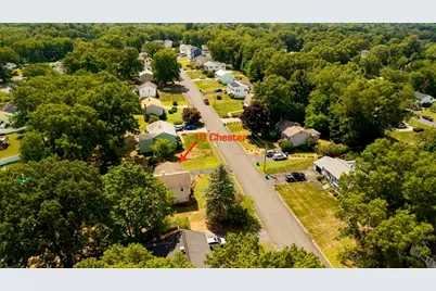 10 Chester Rd, Billerica, MA 01821 - Photo 14