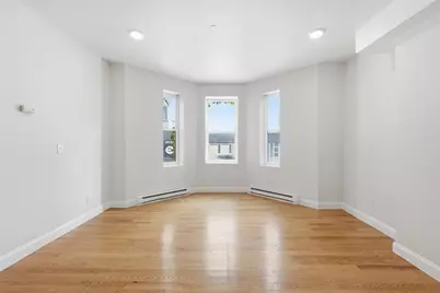 80 Pleasant St, Worcester, MA 01609 - Photo 6
