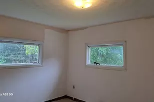 8 Athens St, Auburn, MA 01501 - Photo 14