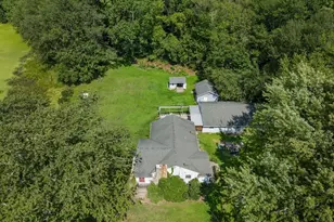 138 Sutton Ave, Oxford, MA 01540 - Photo 1
