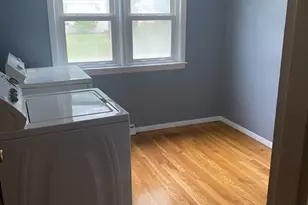 19 Blossom St, Clinton, MA 01510 - Photo 6