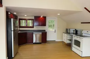 13 Spring St, Salisbury, MA 01952 - Photo 4